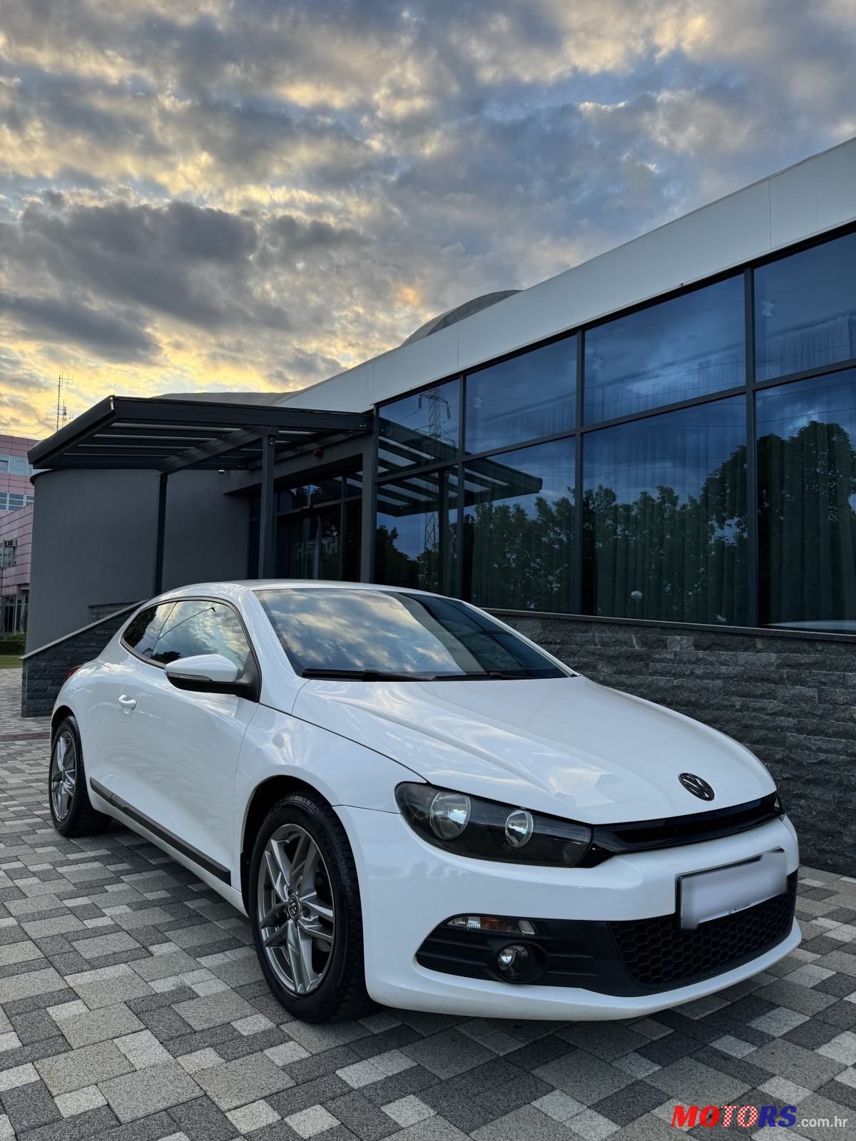 2010' Volkswagen Scirocco 2,0 Tdi photo #1