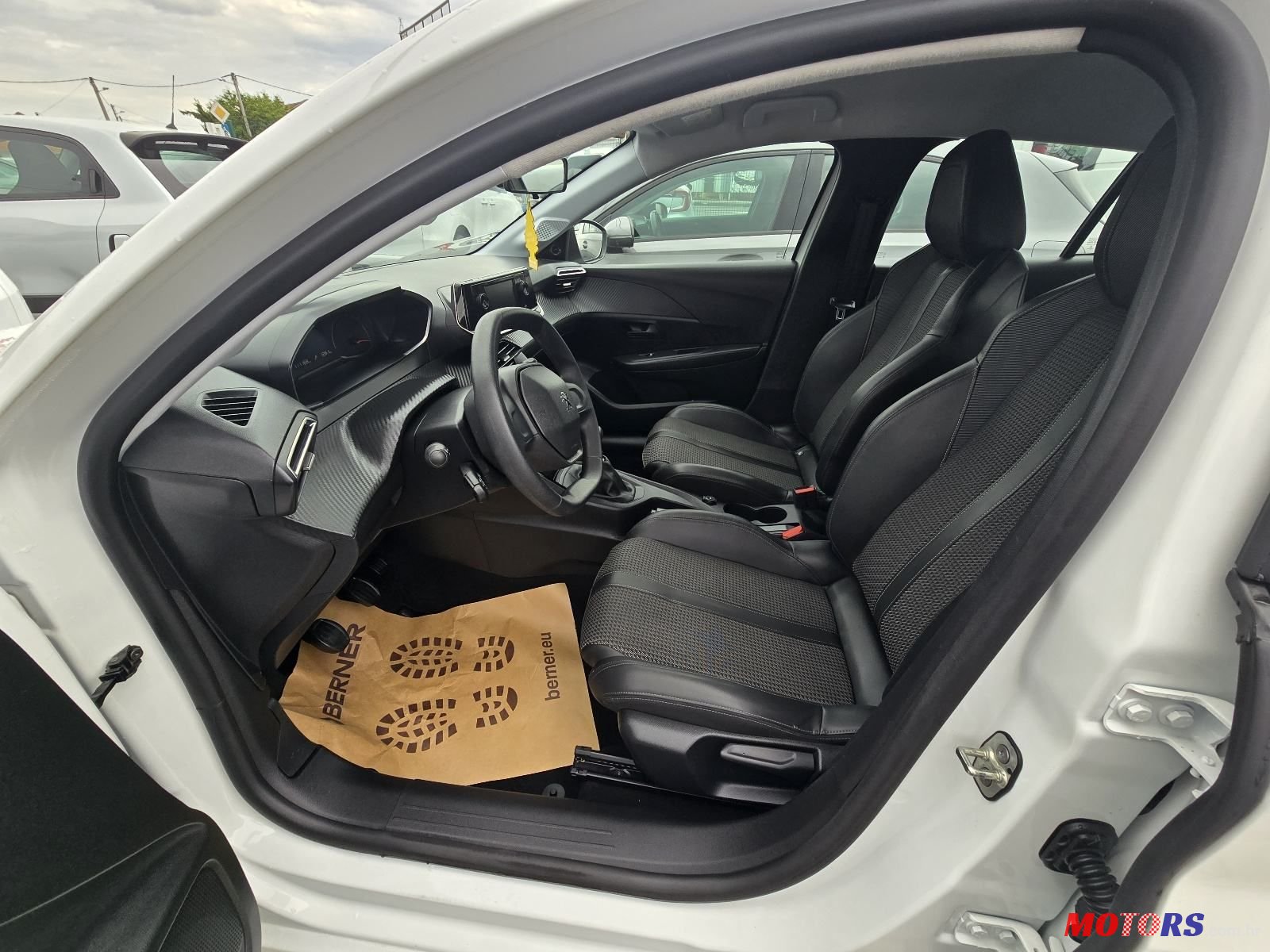 2021' Peugeot 208 1,5 Bluehdi photo #6