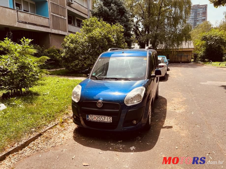 2010' Fiat Doblo 1.6 Multijet photo #5