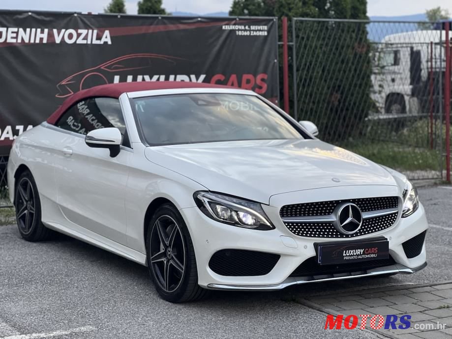 2017' Mercedes-Benz C-Klasa Coupe 300 photo #1