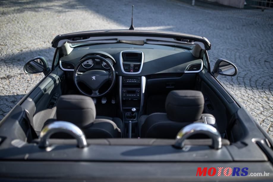 2009' Peugeot 207 1,6 photo #5