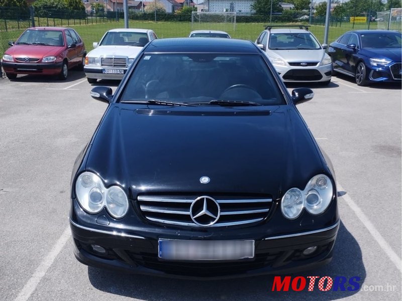 2005' Mercedes-Benz Clk Coupe 220 Cdi photo #1