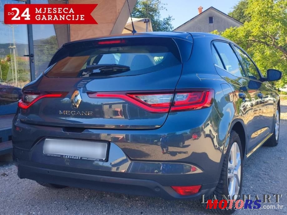 2020' Renault Megane photo #6
