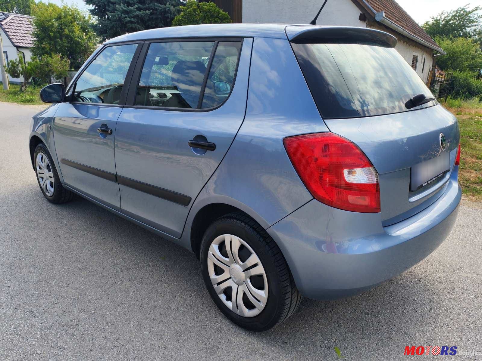 2010' Skoda Fabia 1,2 photo #6