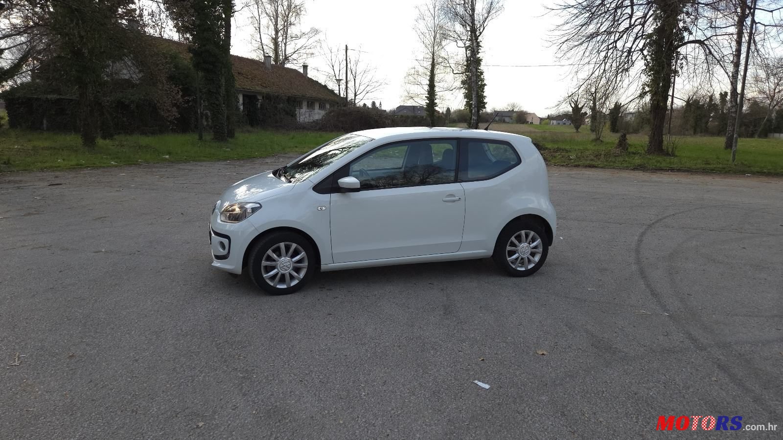 2015' Volkswagen Up! 1,0 Up! photo #6