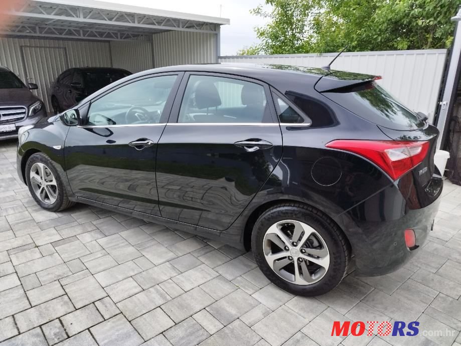 2015' Hyundai i30 1,4 photo #2