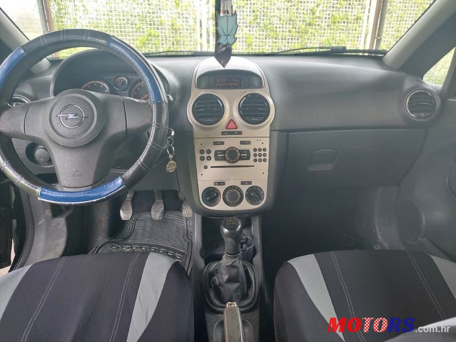 2008' Opel Corsa 1,2 16V photo #6