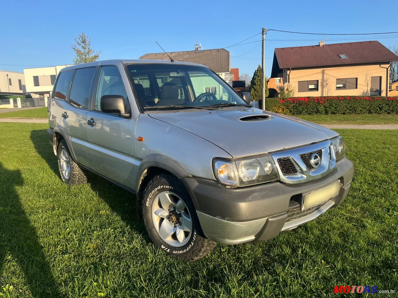 2004' Nissan Terrano 2,7 Tdi Sport photo #3