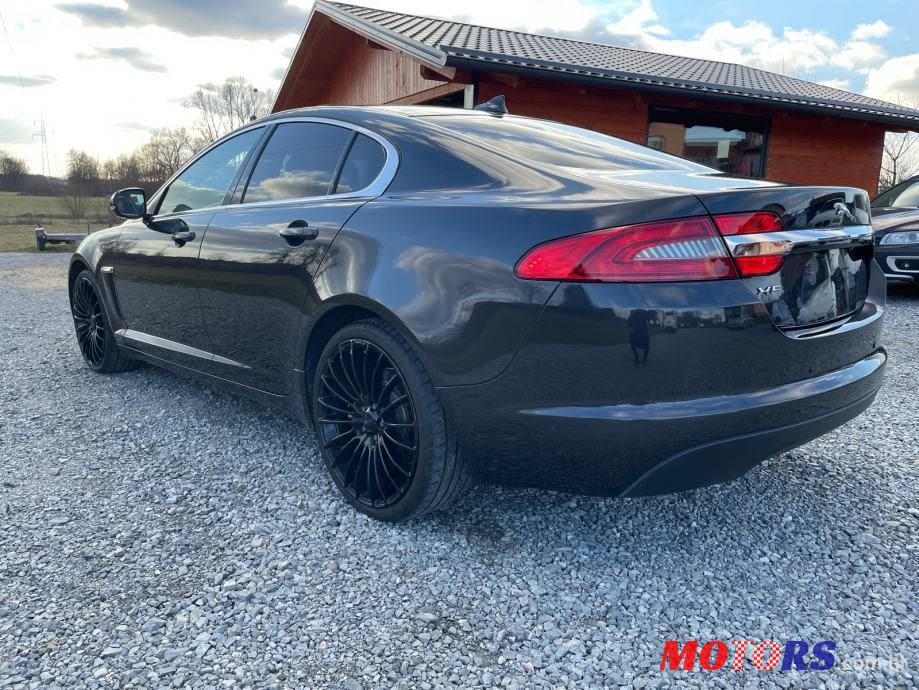 2013' Jaguar XF 2,2 D photo #6