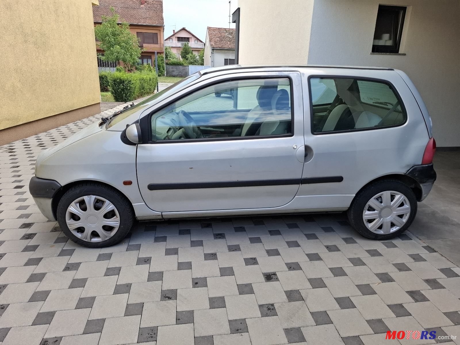 2002' Renault Twingo 1,2 photo #2