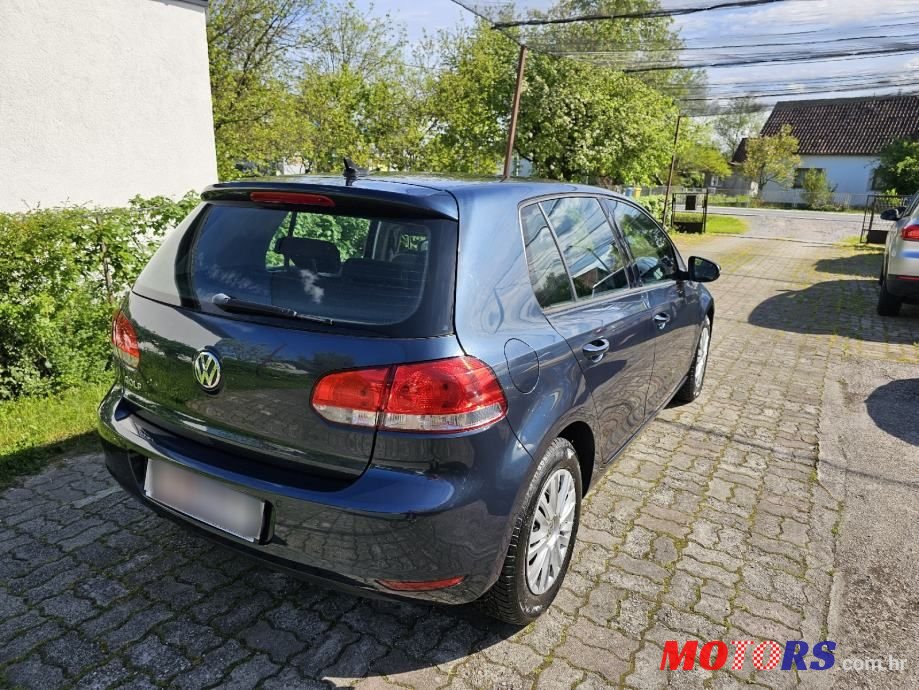 2010' Volkswagen Golf 6 1,6 Tdi photo #5