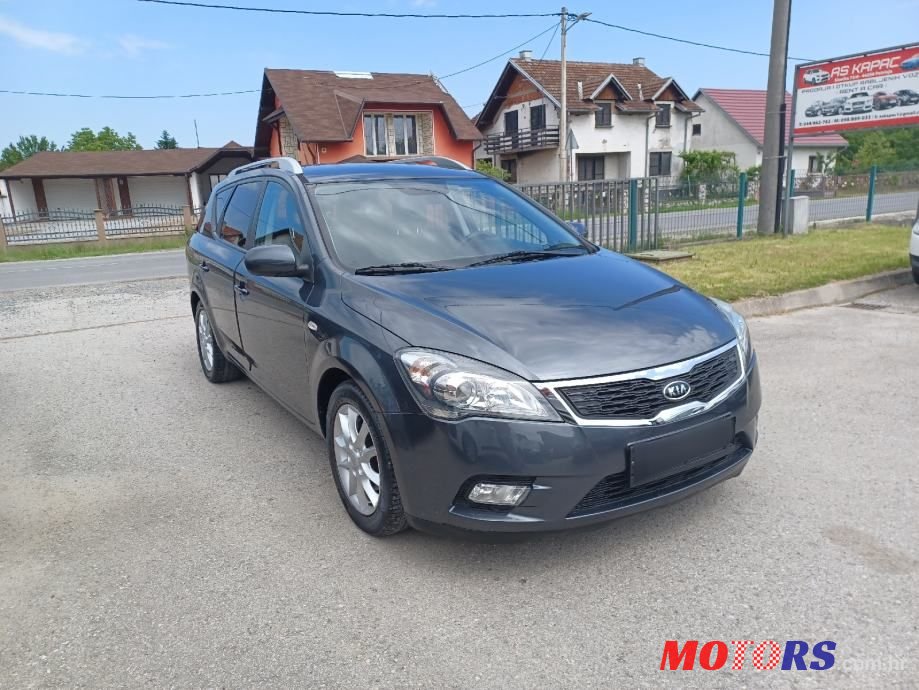 2011' Kia Ceed 1,6 Crdi photo #2