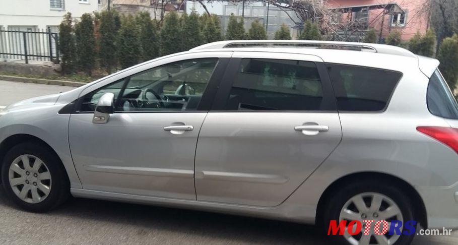 2008' Peugeot 308 Sw 1,6 Hdi photo #1