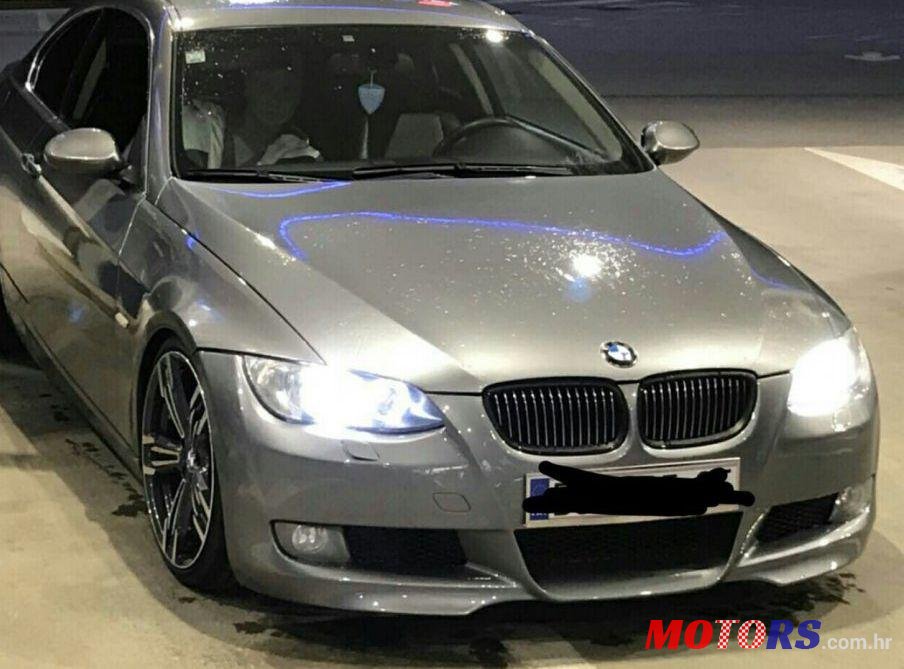 2007' BMW Serija 3 325Ci photo #4