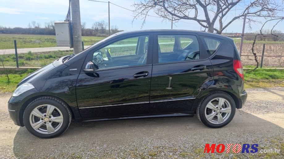 2011' Mercedes-Benz A-Klasa 160 photo #4