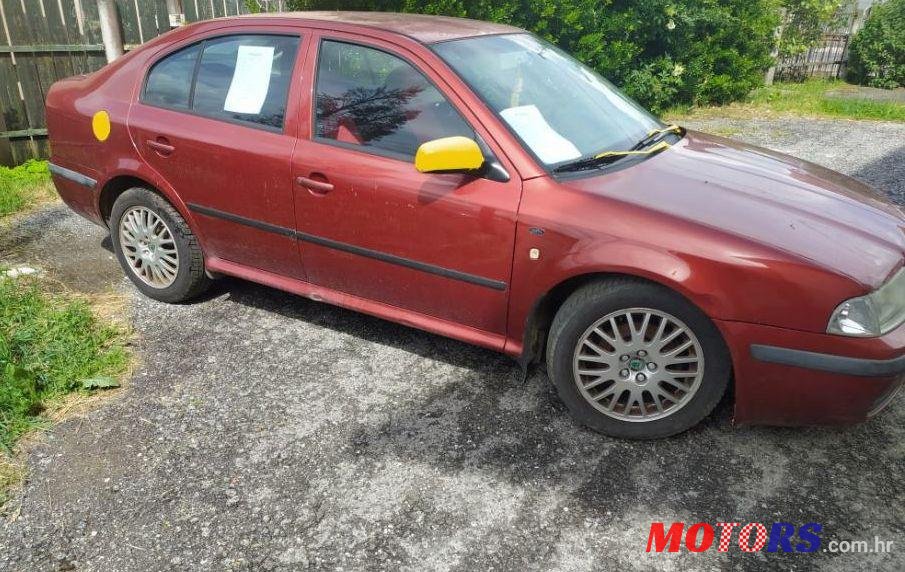2001' Skoda Octavia 2,0 photo #1
