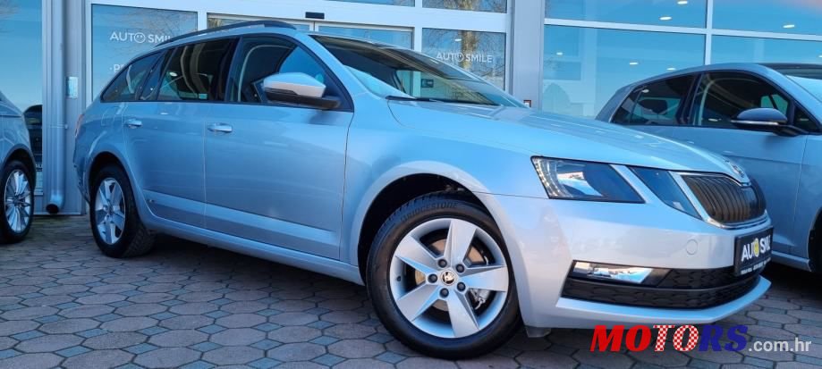 2018' Skoda Octavia Combi photo #3