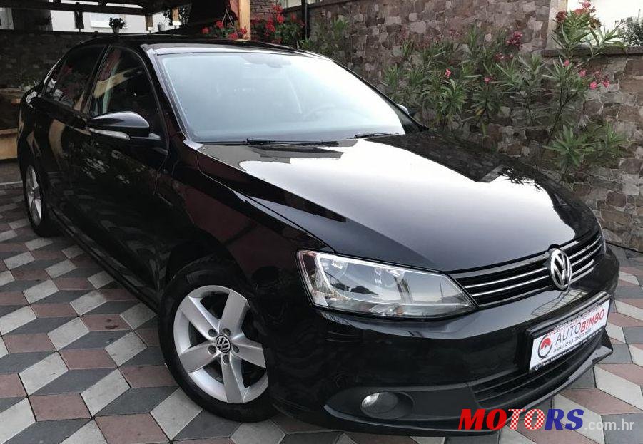 2011' Volkswagen Jetta 1,6 Tdi photo #1