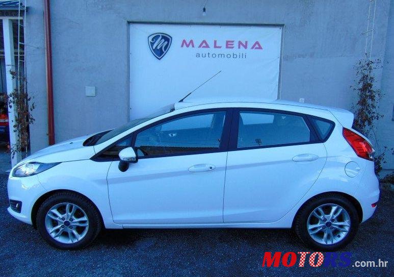 2015' Ford Fiesta 1,6 photo #1