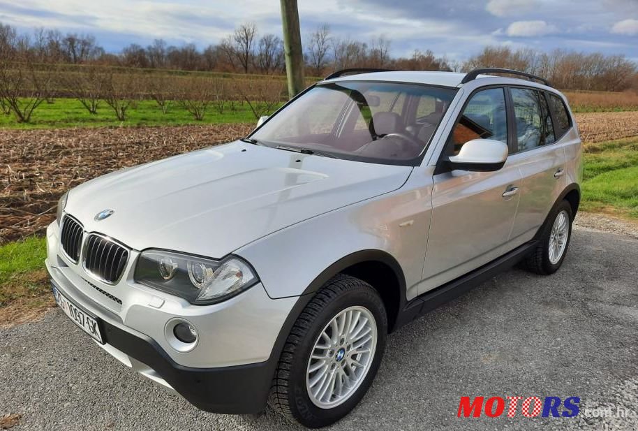 2010' BMW X3 Xdrive20D photo #1