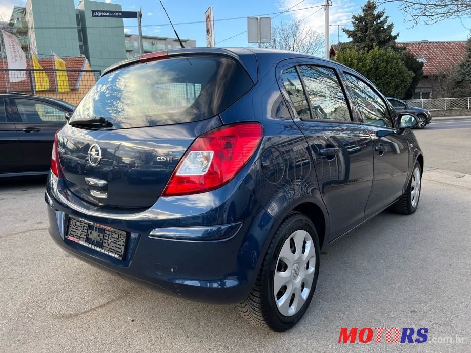 2012' Opel Corsa photo #3