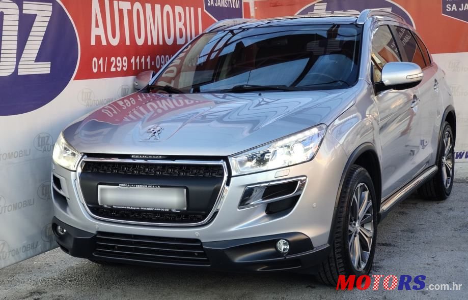 2012' Peugeot 4008 4X4 photo #2