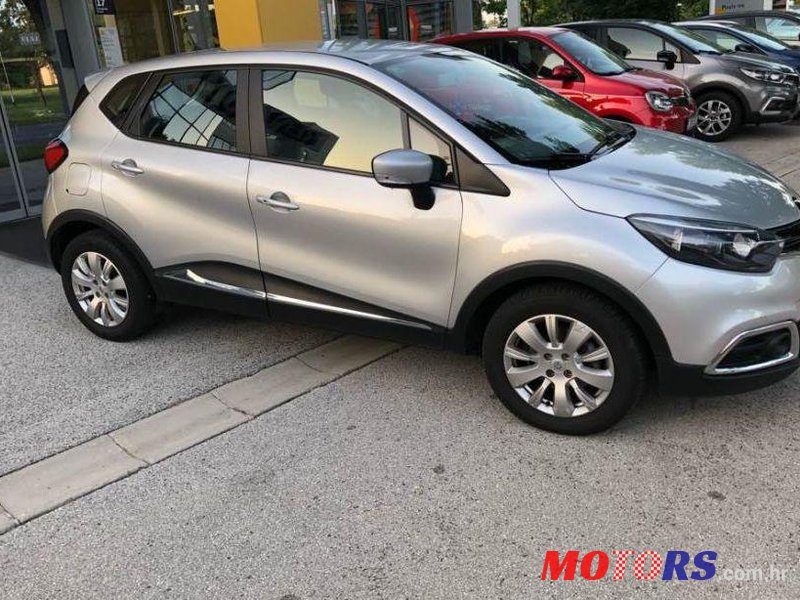 2014' Renault Captur Dci 90 Edc photo #1