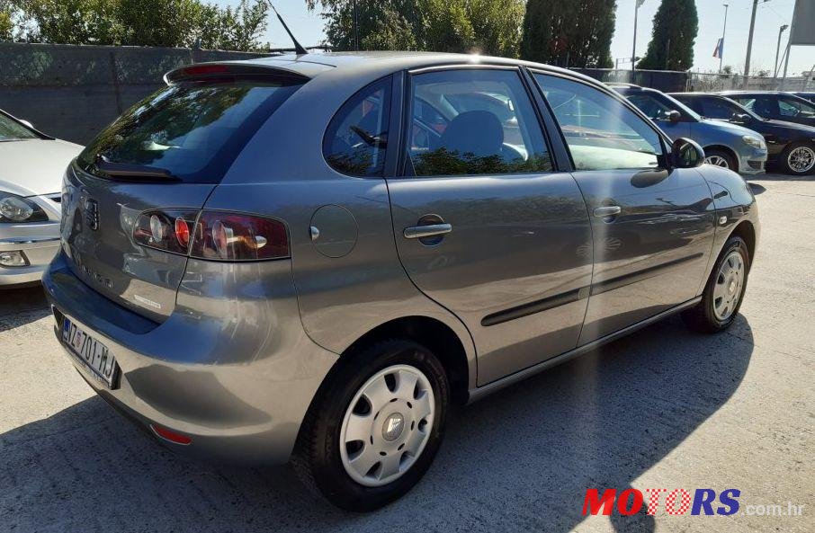2008' SEAT Ibiza 1,4 Tdi photo #3