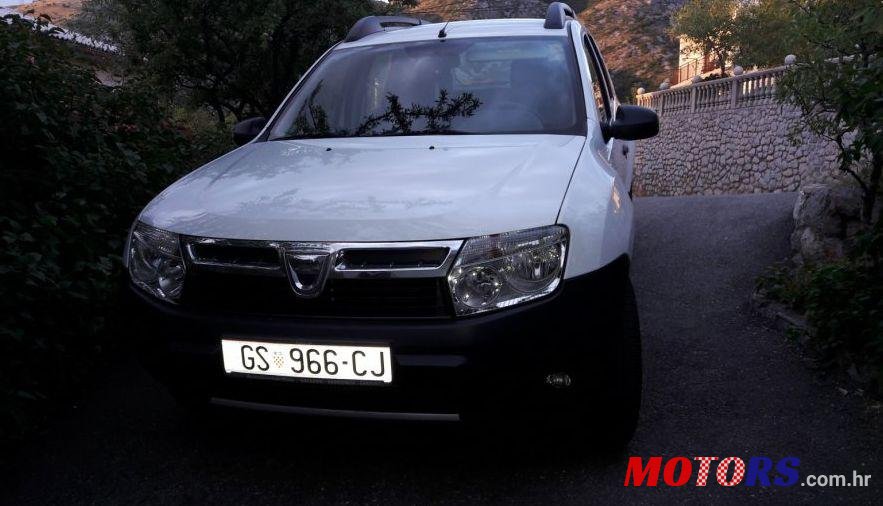2013' Dacia Duster 1,6 16V photo #1