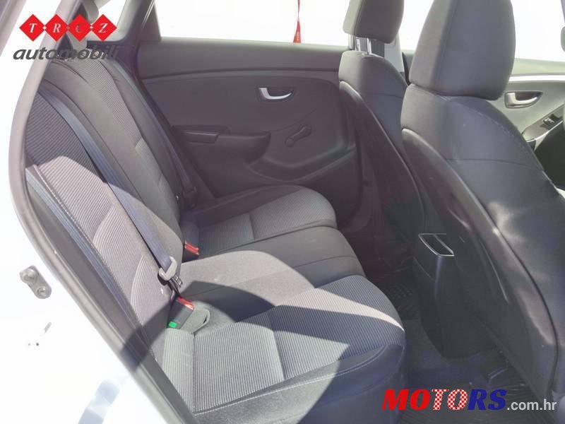 2017' Hyundai i30 1,6 Crdi photo #4