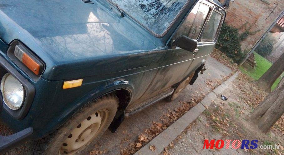 2002' Lada Niva 1700 Off photo #2