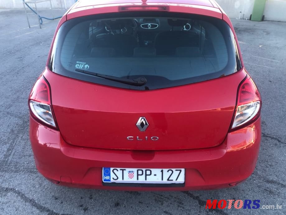 2012' Renault Clio 1,2 16V photo #5