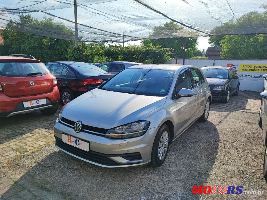 2017' Volkswagen Golf 7 1,6 Tdi photo #1