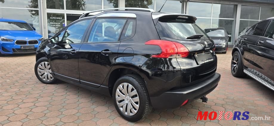 2014' Peugeot 2008 1.6Hdi photo #3