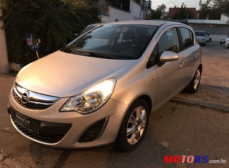 2011' Opel Corsa 1,3 Cdti photo #1
