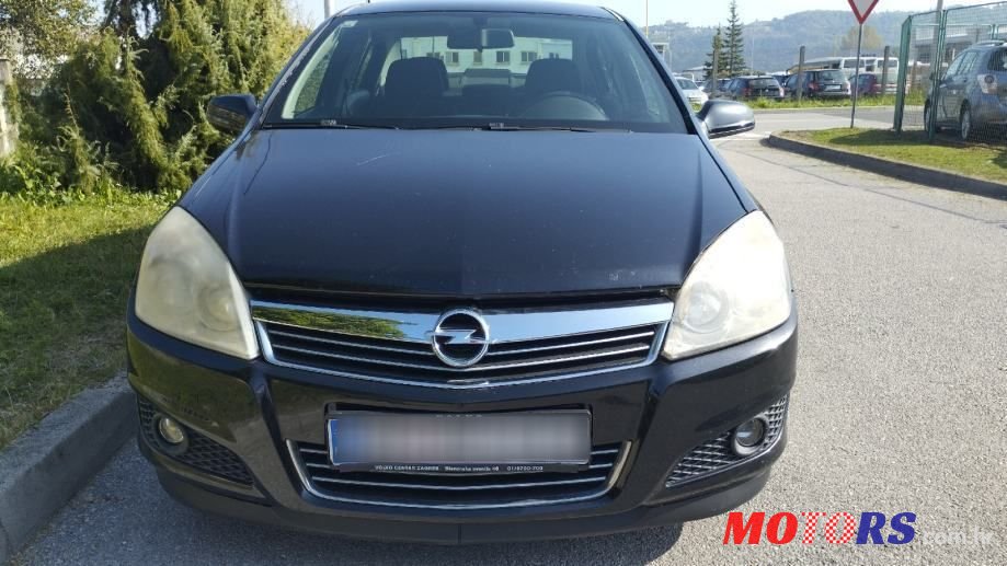 2008' Opel Astra 1,6 16V photo #2