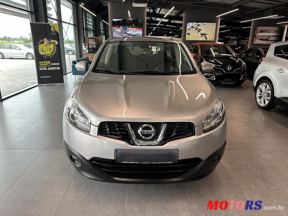 2012' Nissan Qashqai 1,5 Dci photo #2