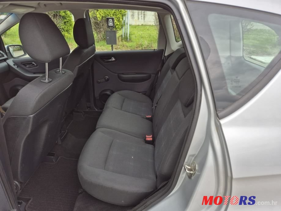 2010' Mercedes-Benz A-Klasa photo #4