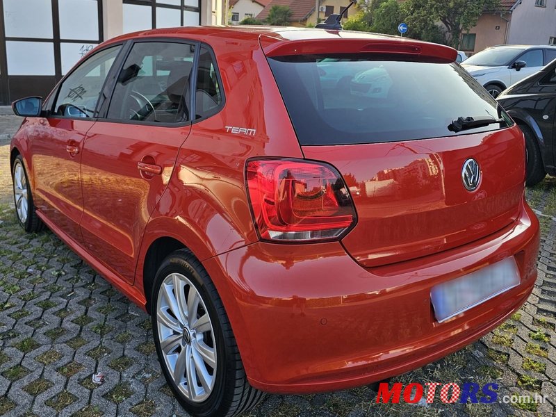2010' Volkswagen Polo 1,6 Tdi photo #5