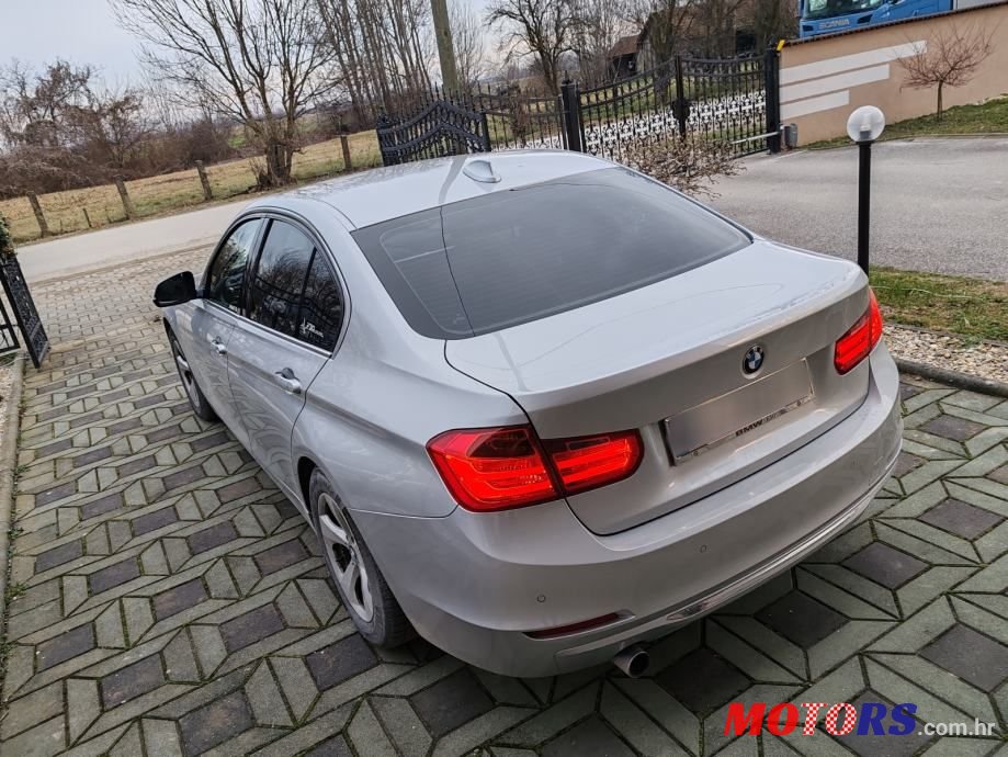 2012' BMW Serija 3 320D photo #3