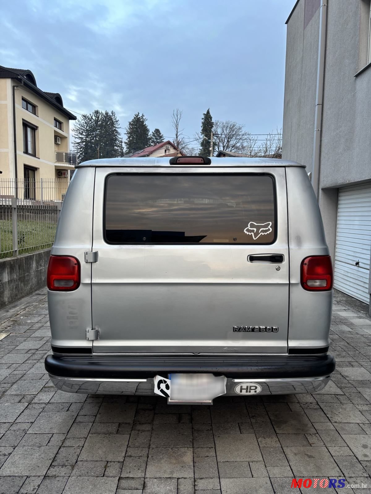2002' Dodge Ram Wagon 5.2 V8 photo #6