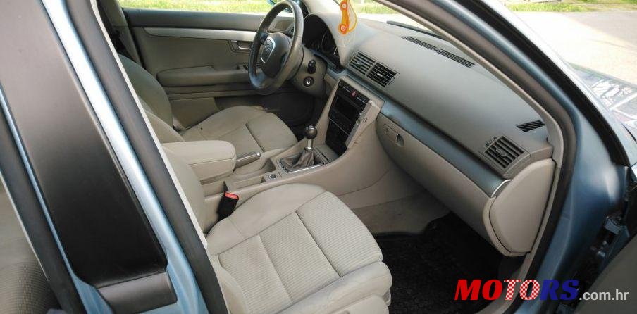 2007' Audi A4 Avant photo #2