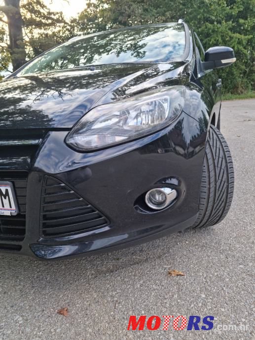 2013' Ford Focus Karavan photo #4