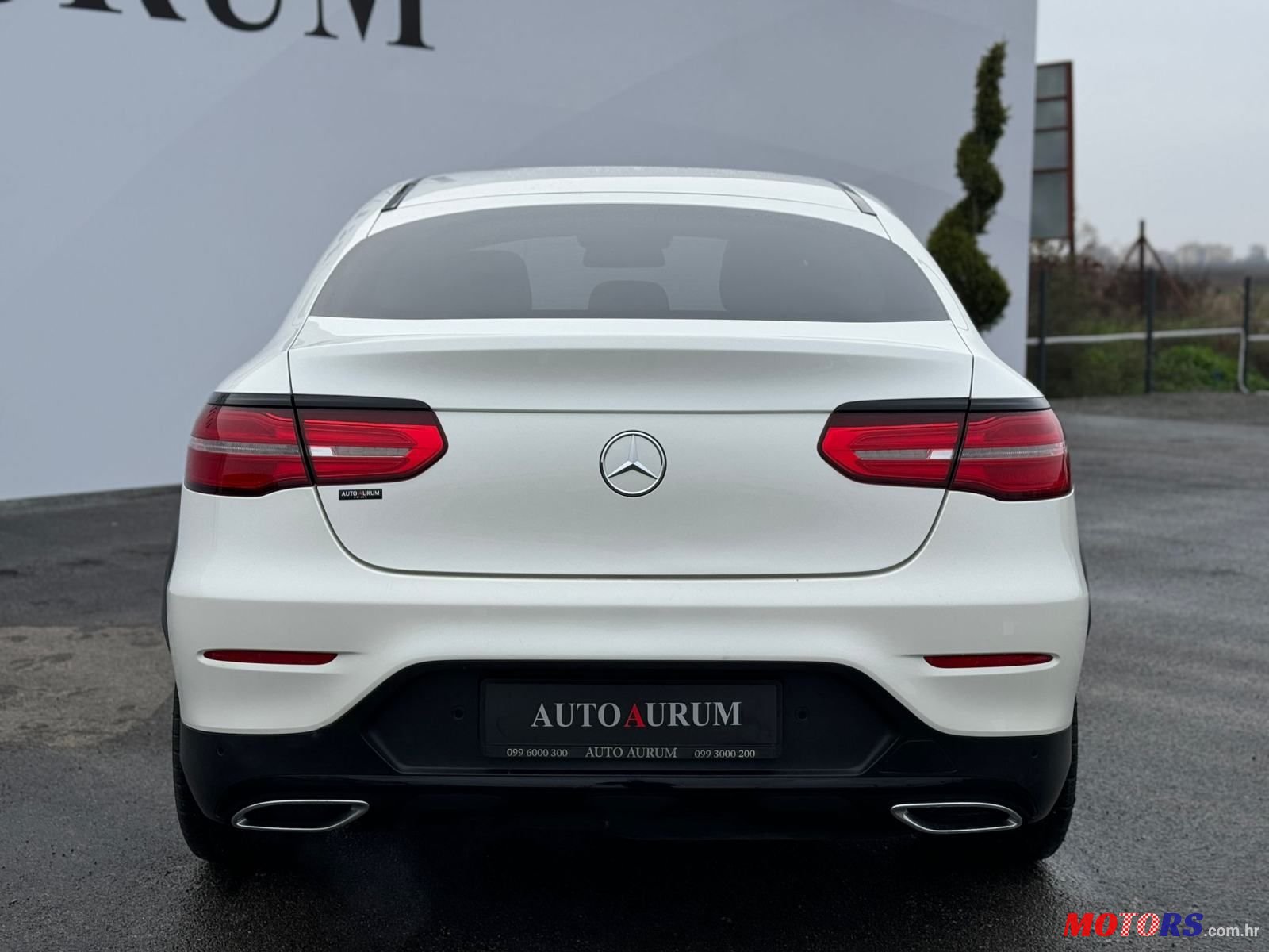 2017' Mercedes-Benz Glc Coupe 220D 4Matic photo #4