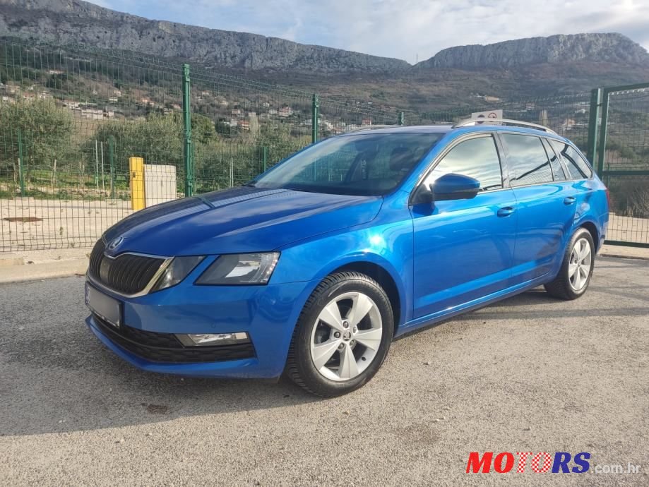 2018' Skoda Octavia Combi photo #1