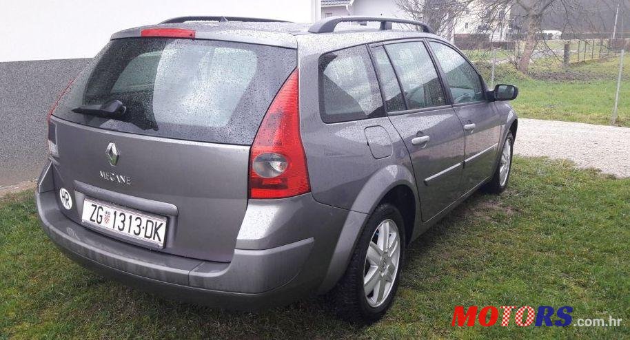 2004' Renault Megane Grandtour photo #1