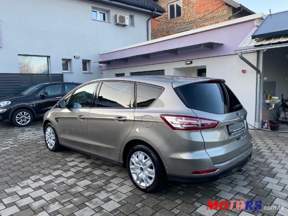 2017' Ford S-Max photo #4