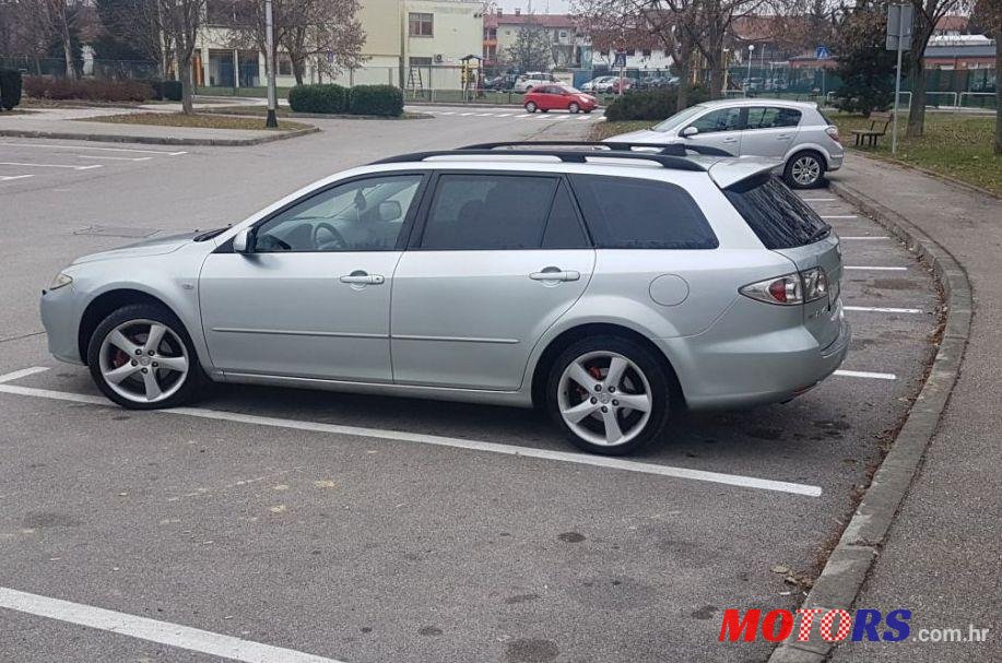 2003' Mazda 6 Sport Combi photo #1