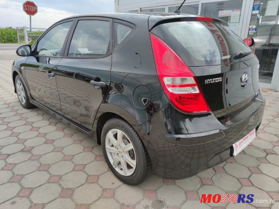 2012' Hyundai i30 1,6 Crdi photo #5