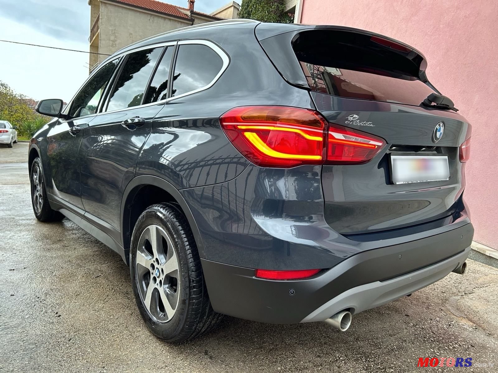 2019' BMW X1 Sdrive18D photo #4